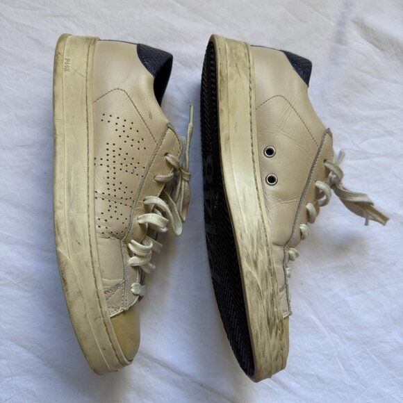 P448 Jack sneaker, size 38, cream, distressed leather w/ blue green trim on heel - Picture 5 of 6